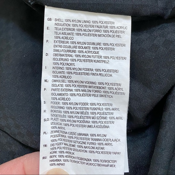 VANS Black Jacket w/Faux Fur Collar - Picture 16 of 16